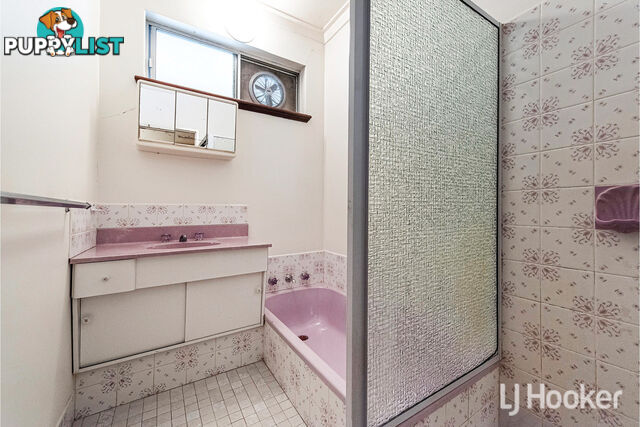 16 Lalor Road KENWICK WA 6107