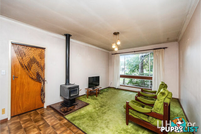 16 Lalor Road KENWICK WA 6107