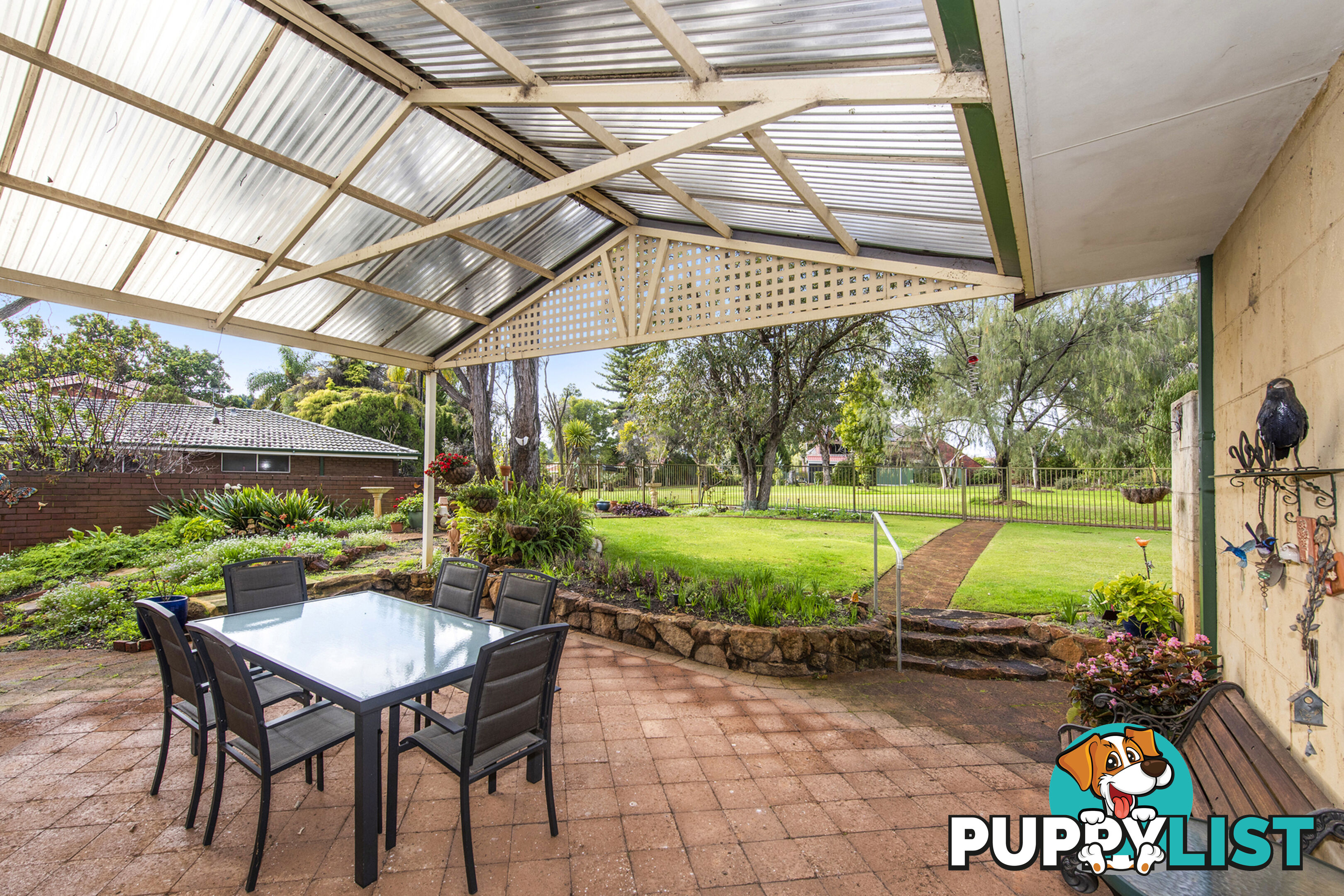 101 Regency Drive THORNLIE WA 6108