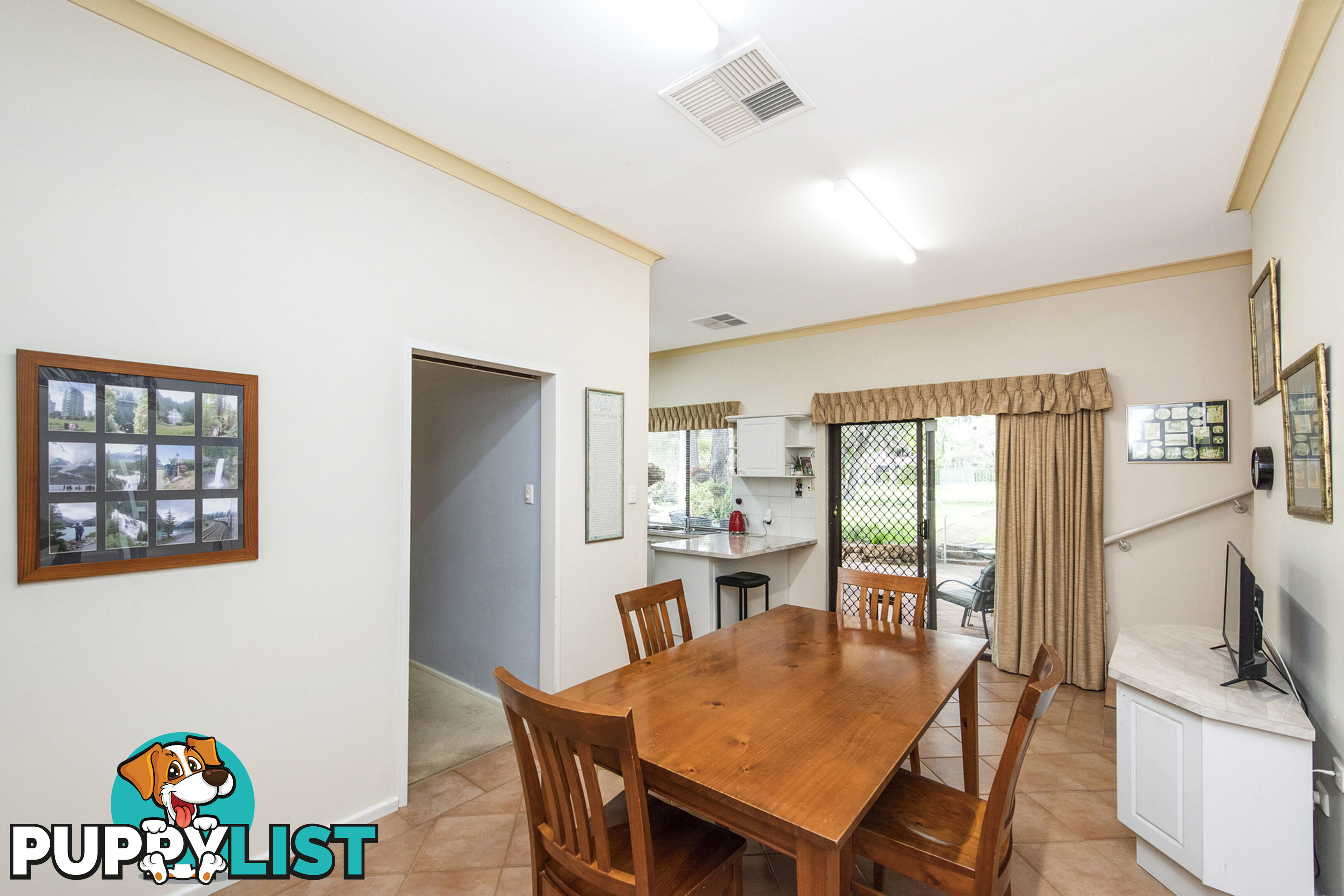 101 Regency Drive THORNLIE WA 6108