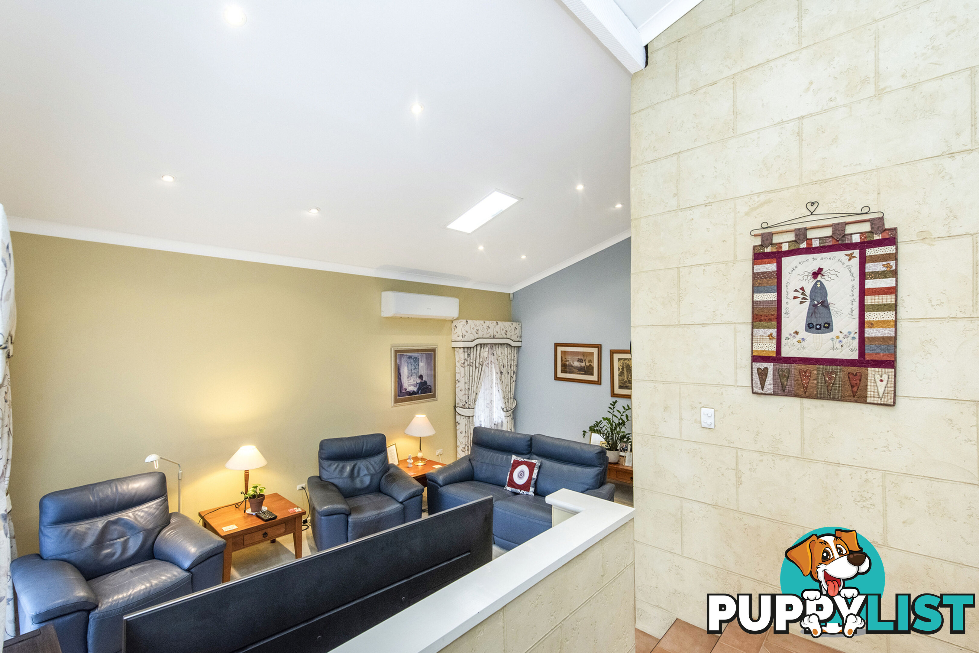101 Regency Drive THORNLIE WA 6108