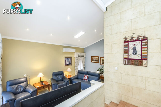101 Regency Drive THORNLIE WA 6108
