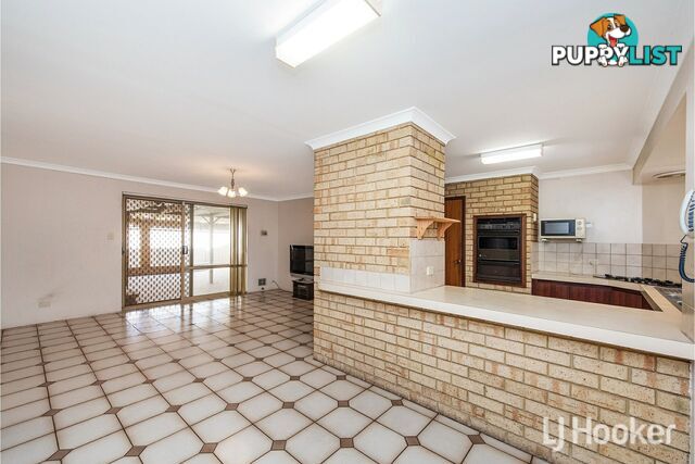 16 Geographe Way THORNLIE WA 6108