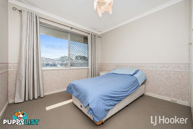 25 Camberley Street THORNLIE WA 6108