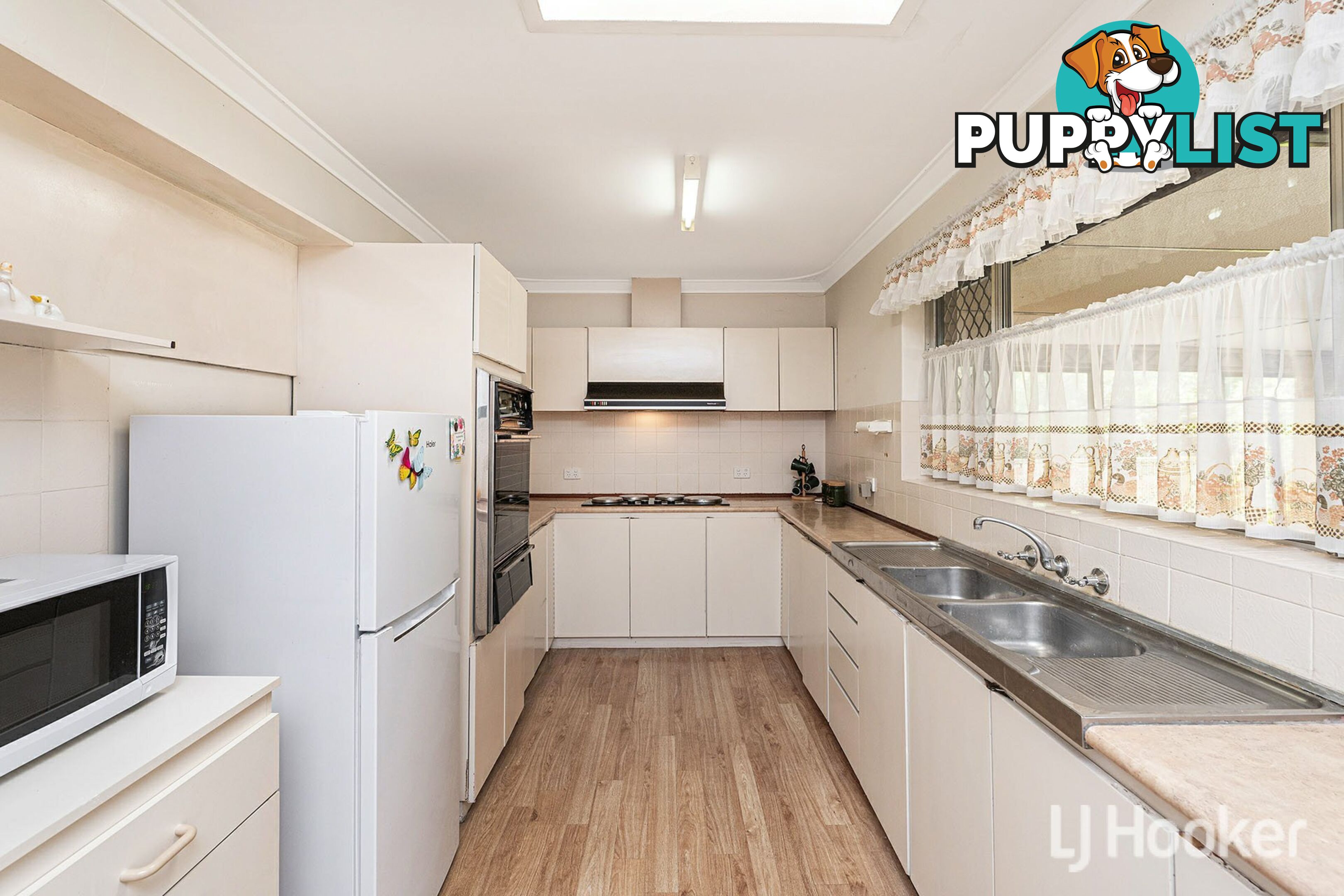 25 Camberley Street THORNLIE WA 6108