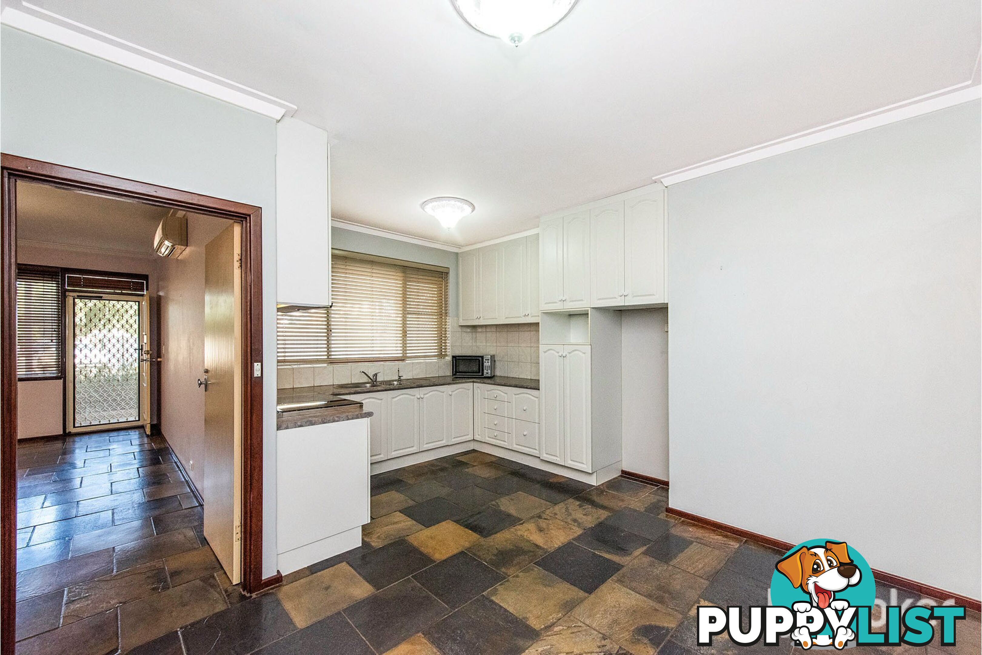 25B Armstrong Road WILSON WA 6107