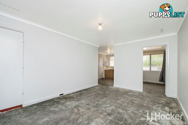 65B Lester Drive THORNLIE WA 6108