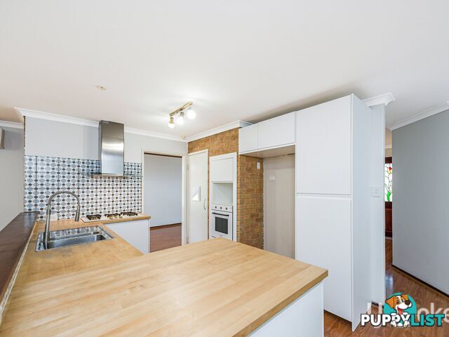25 Challenger Drive THORNLIE WA 6108