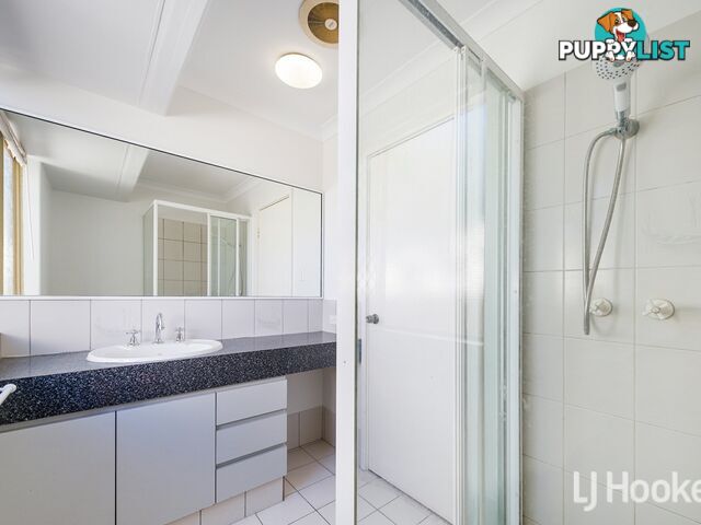 25 Challenger Drive THORNLIE WA 6108