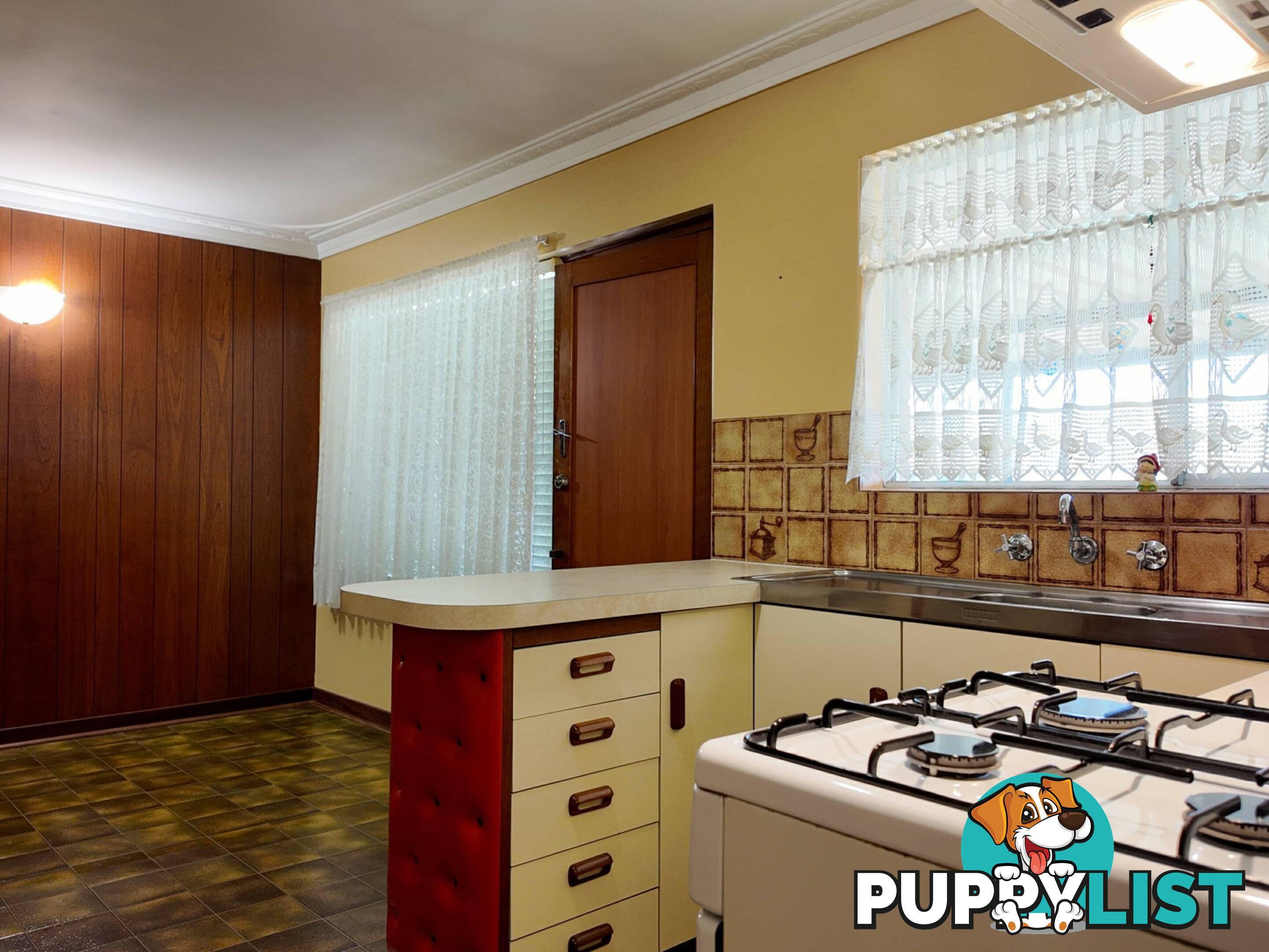 19 Coops Avenue THORNLIE WA 6108