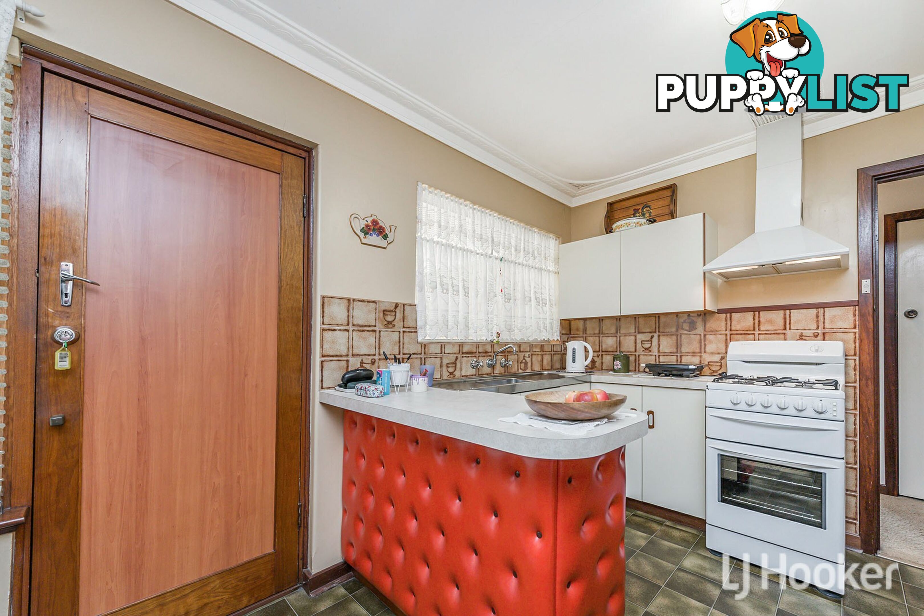 19 Coops Avenue THORNLIE WA 6108