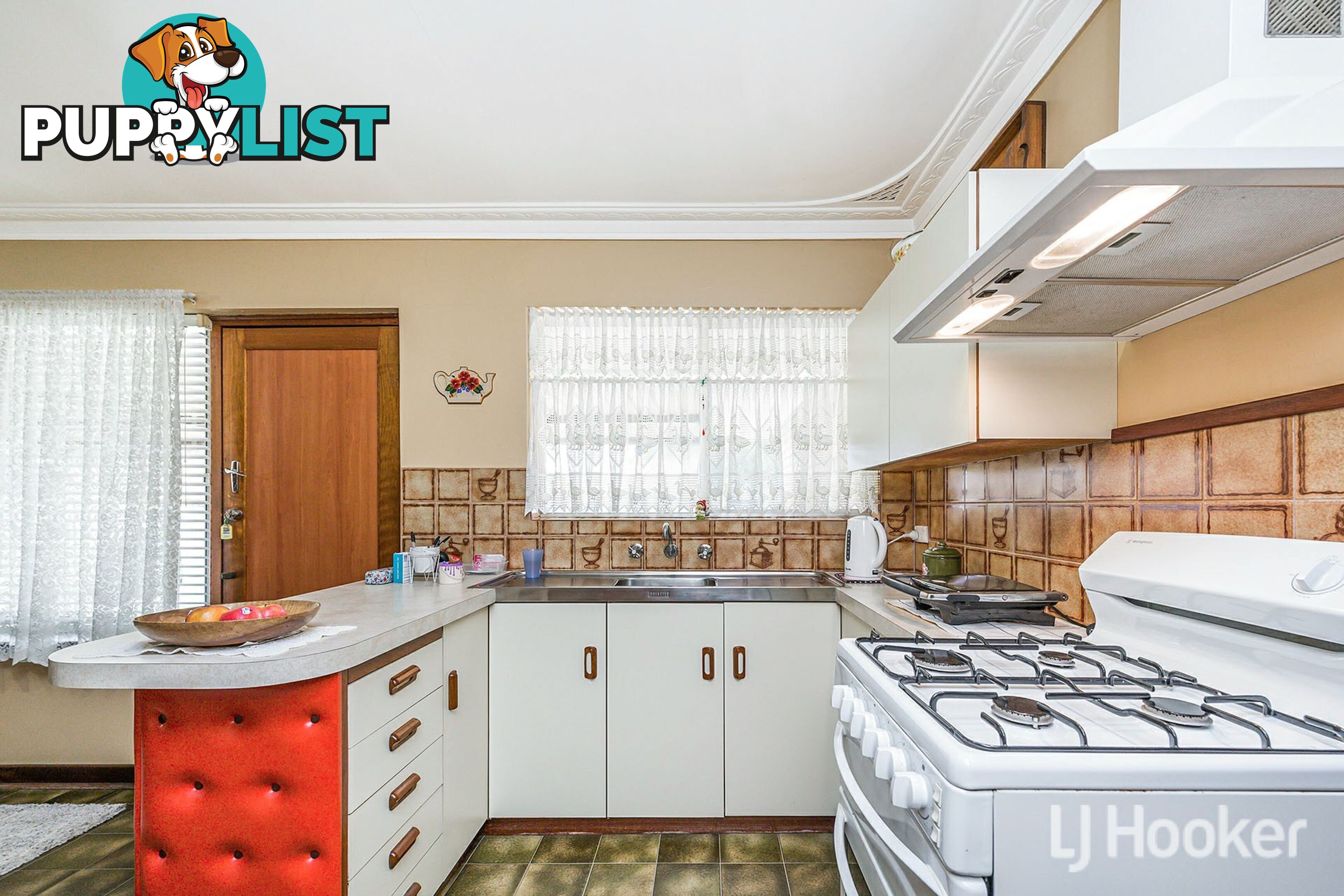 19 Coops Avenue THORNLIE WA 6108