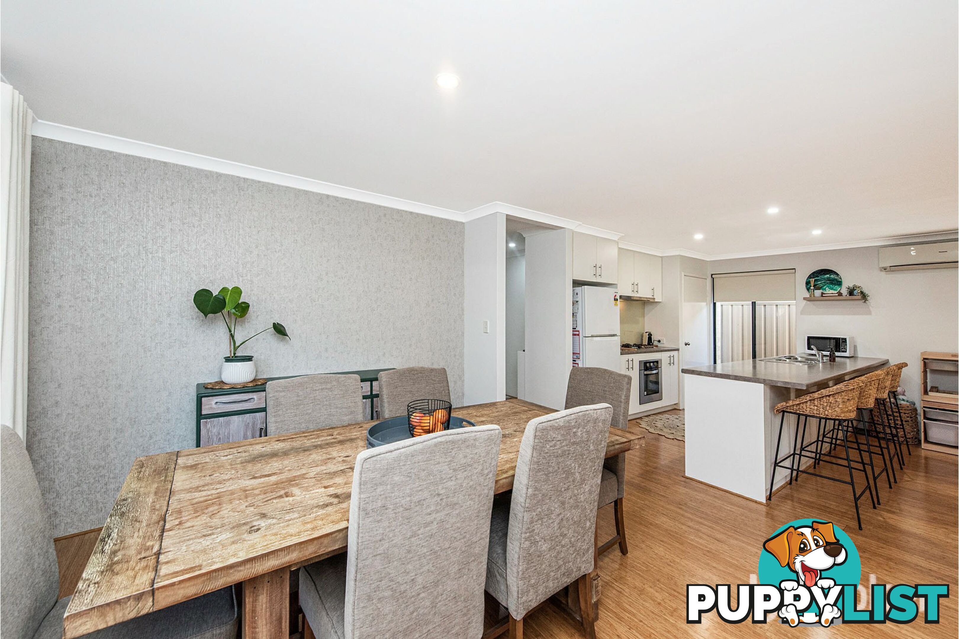 42 Middle Parkway CANNING VALE WA 6155