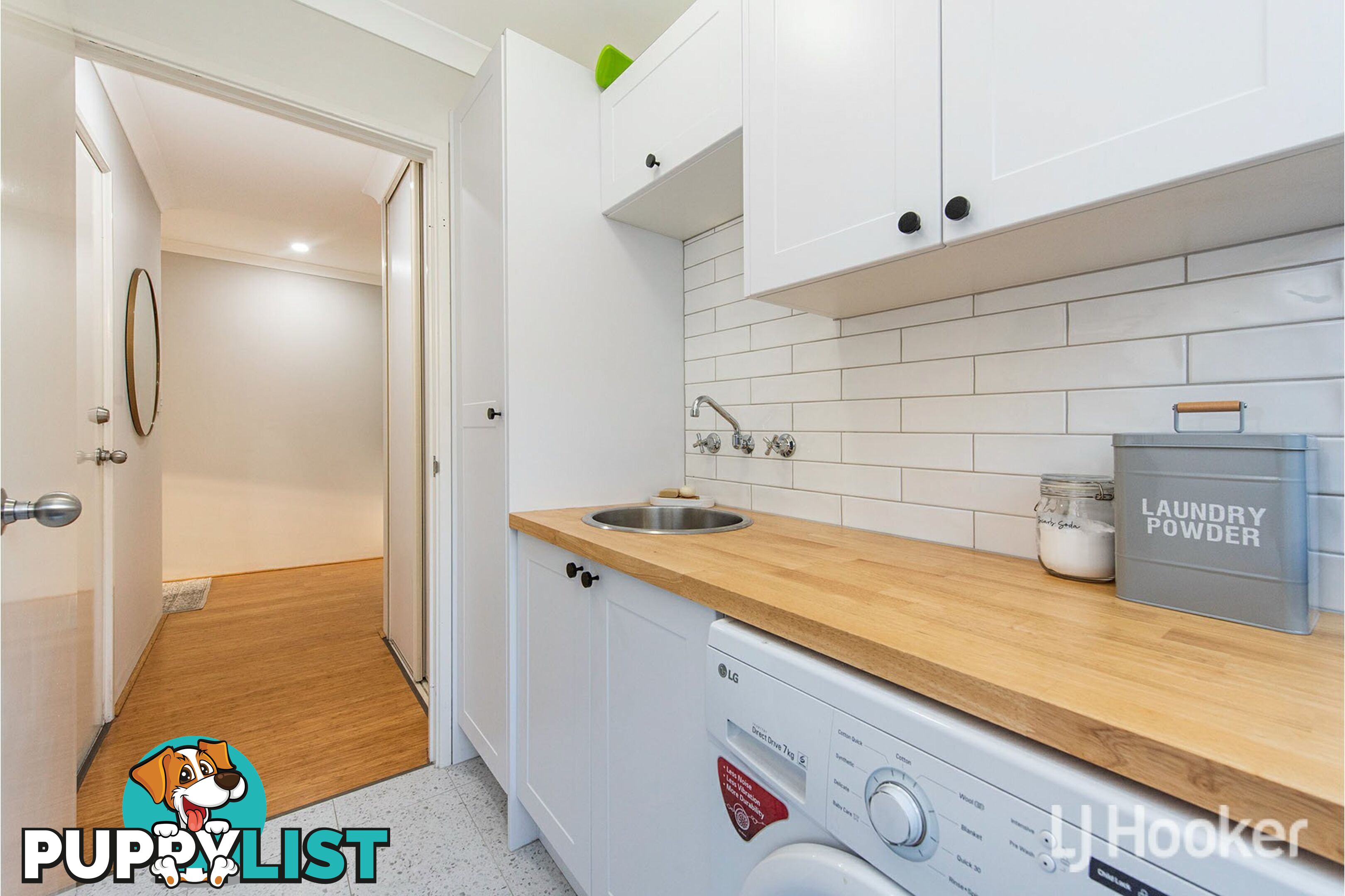 42 Middle Parkway CANNING VALE WA 6155