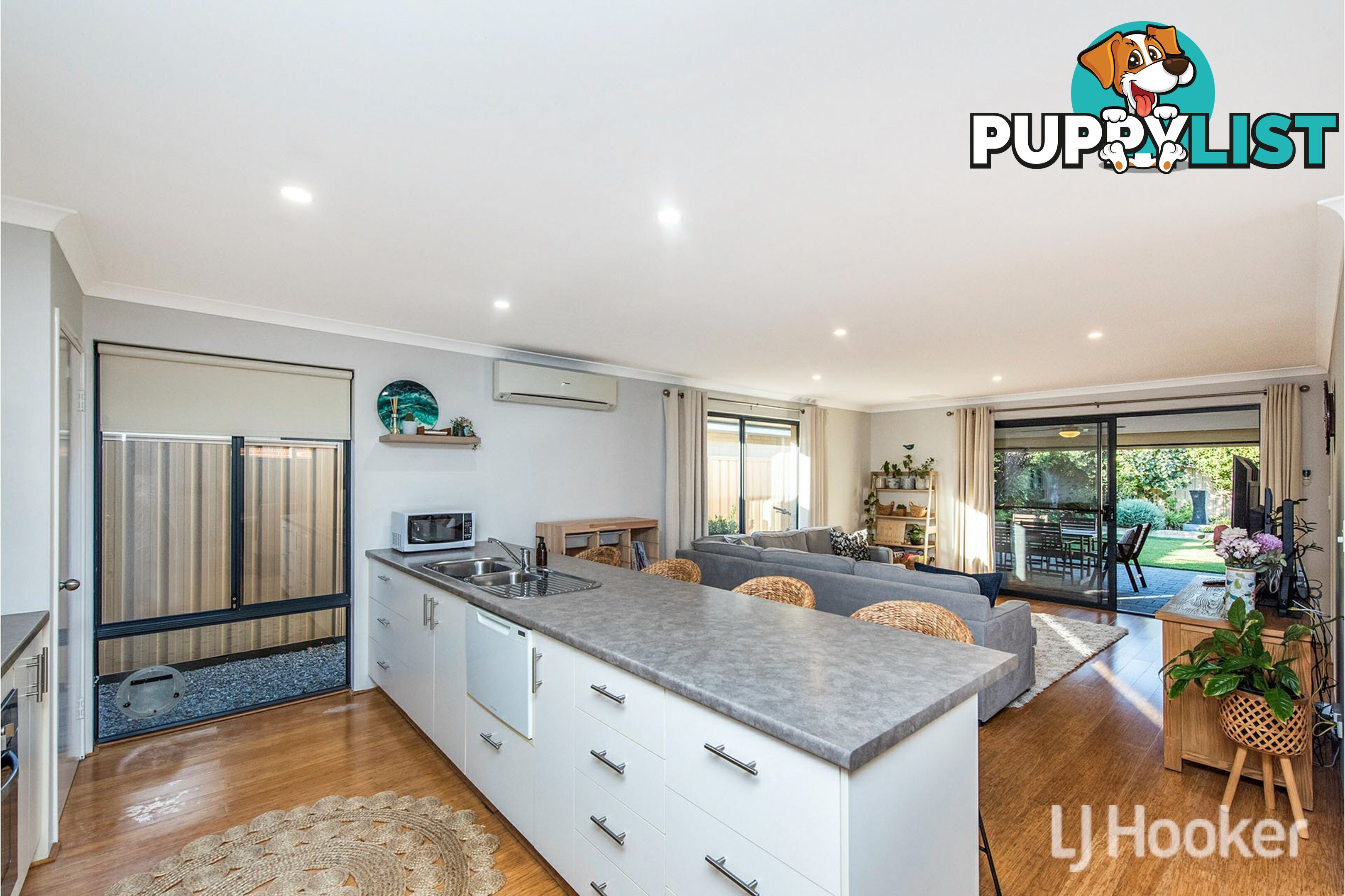 42 Middle Parkway CANNING VALE WA 6155