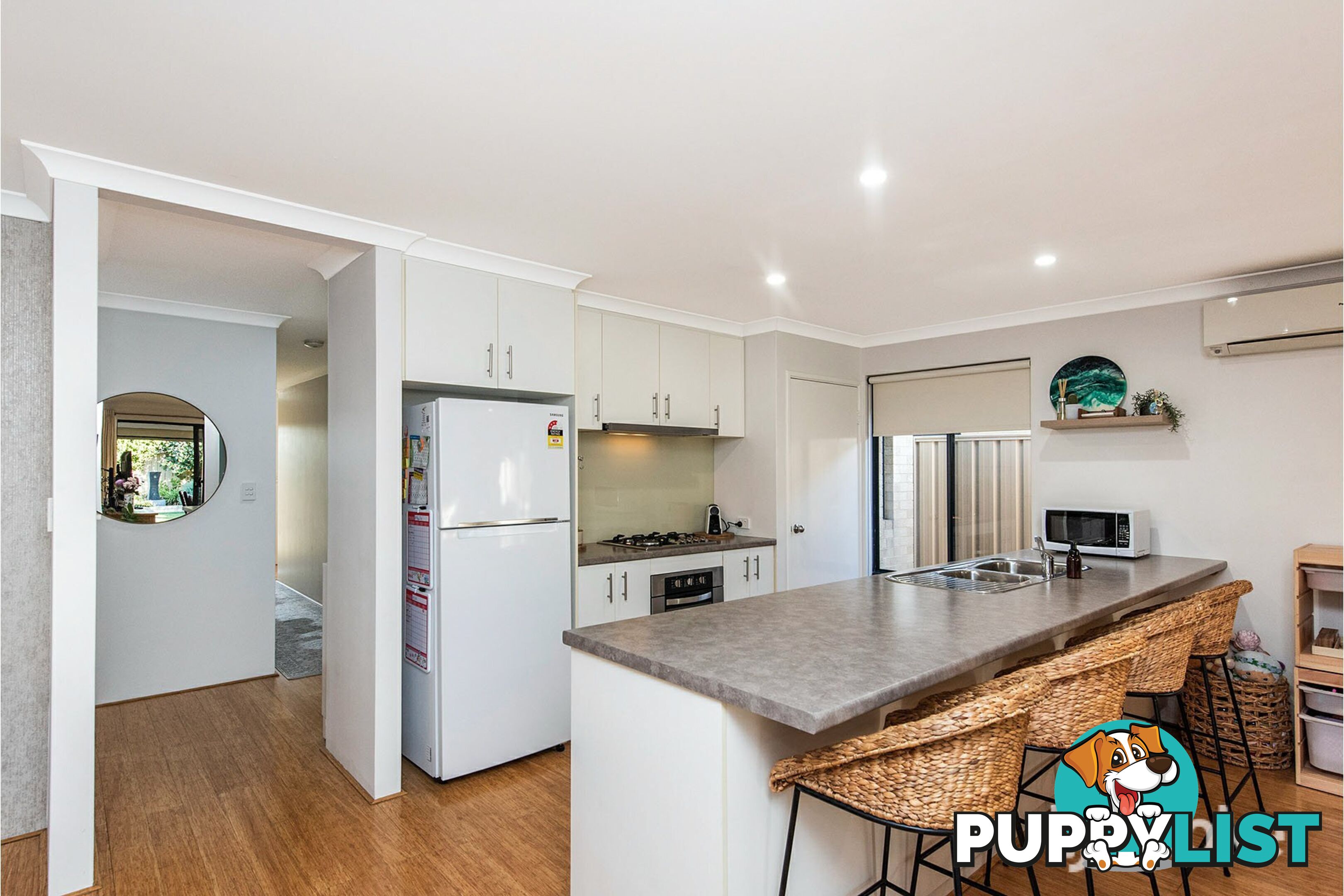 42 Middle Parkway CANNING VALE WA 6155
