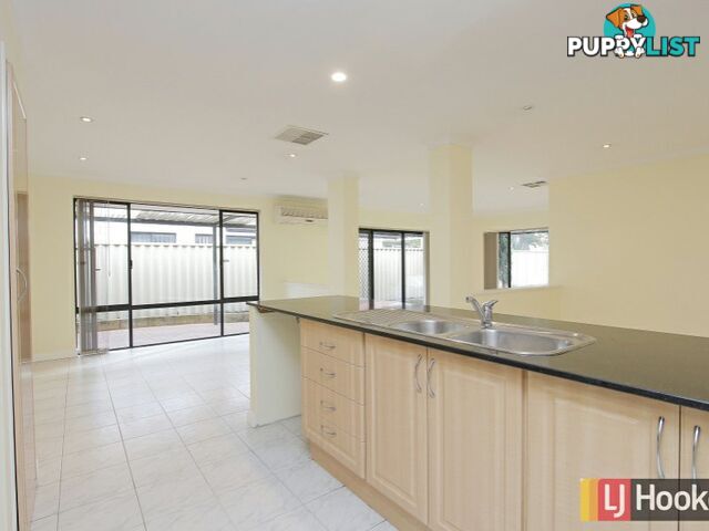 31 Lansdowne Entrance CANNING VALE WA 6155