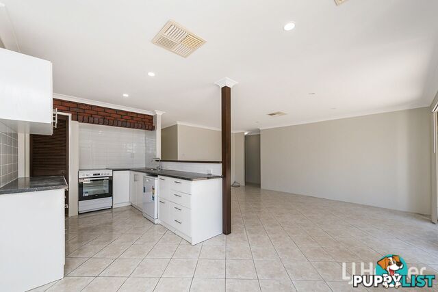 4 Dollis Way CAMILLO WA 6111