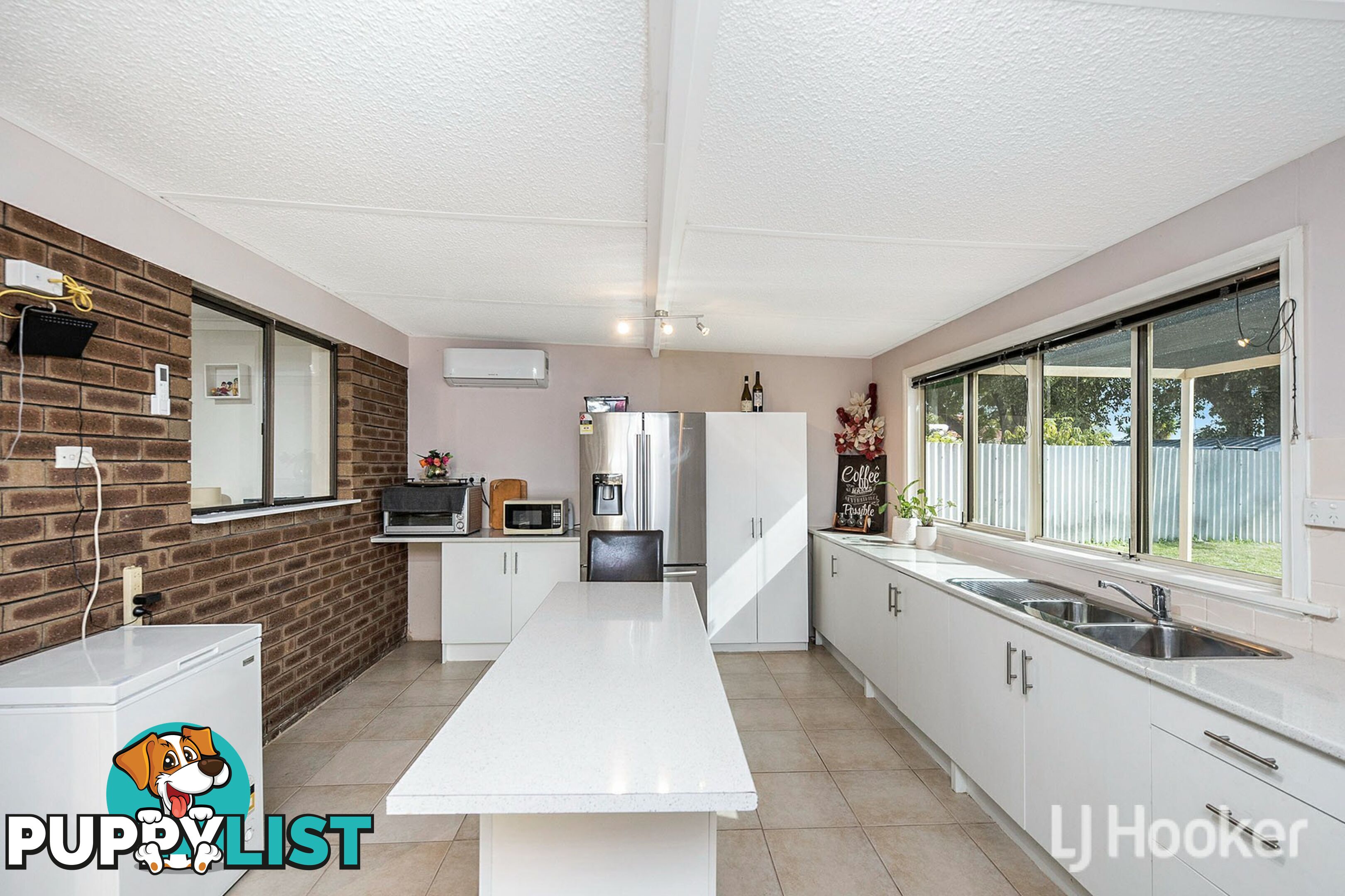 4 Sherlock Close GOSNELLS WA 6110