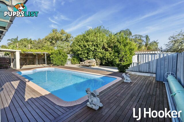 61 Glyndebourne Avenue THORNLIE WA 6108