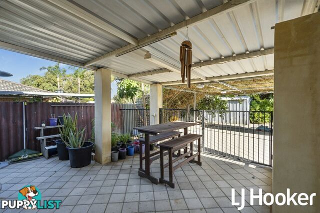 61 Glyndebourne Avenue THORNLIE WA 6108