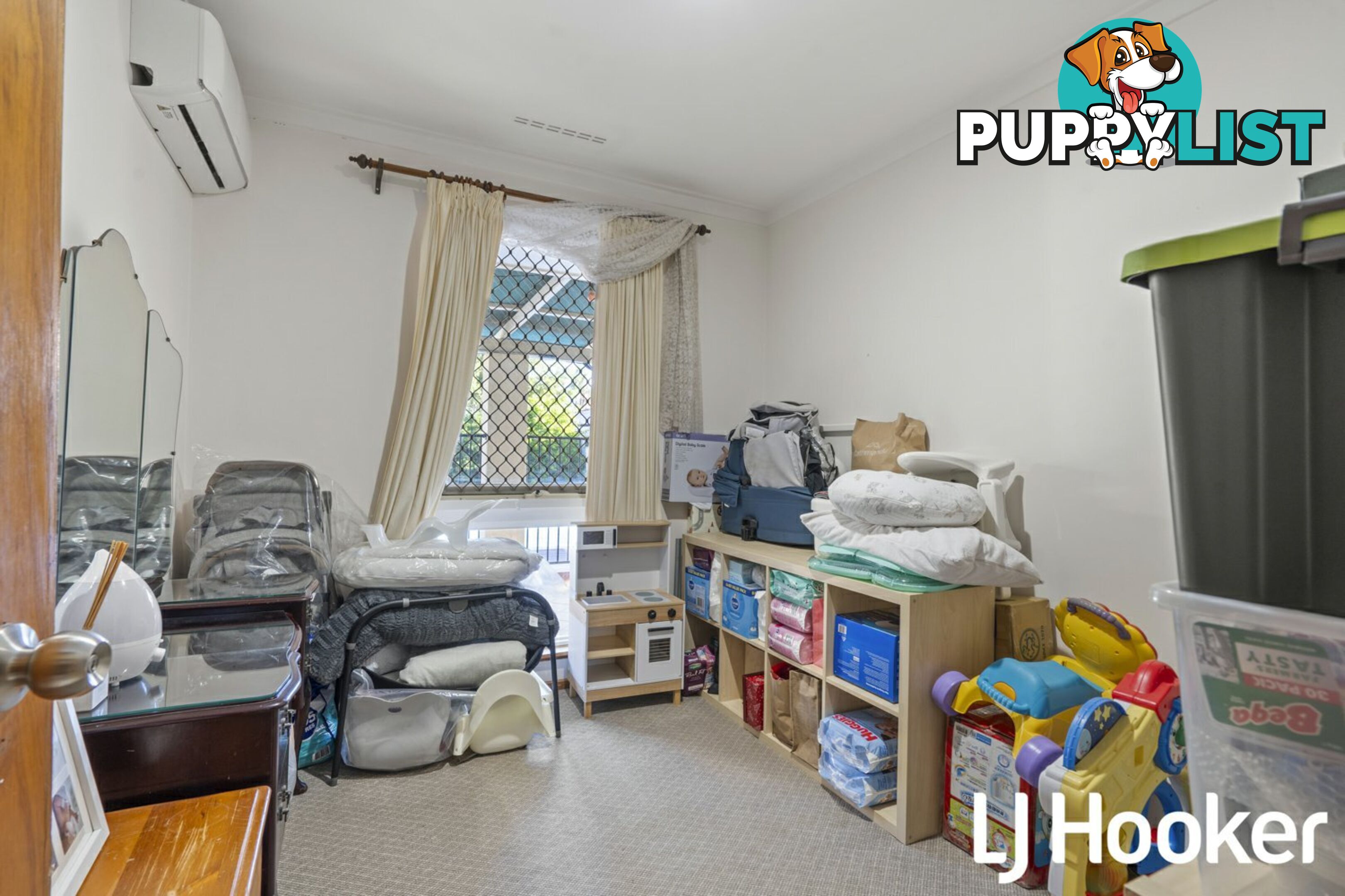 61 Glyndebourne Avenue THORNLIE WA 6108