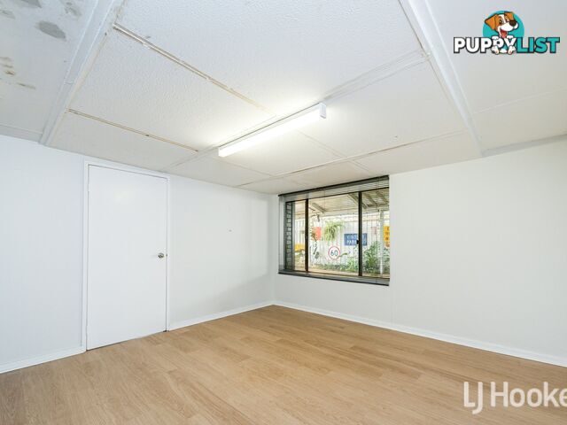 8 Armitage Road KELMSCOTT WA 6111