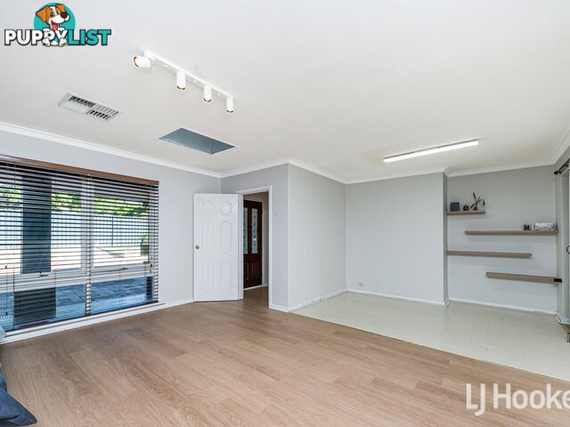 8 Armitage Road KELMSCOTT WA 6111