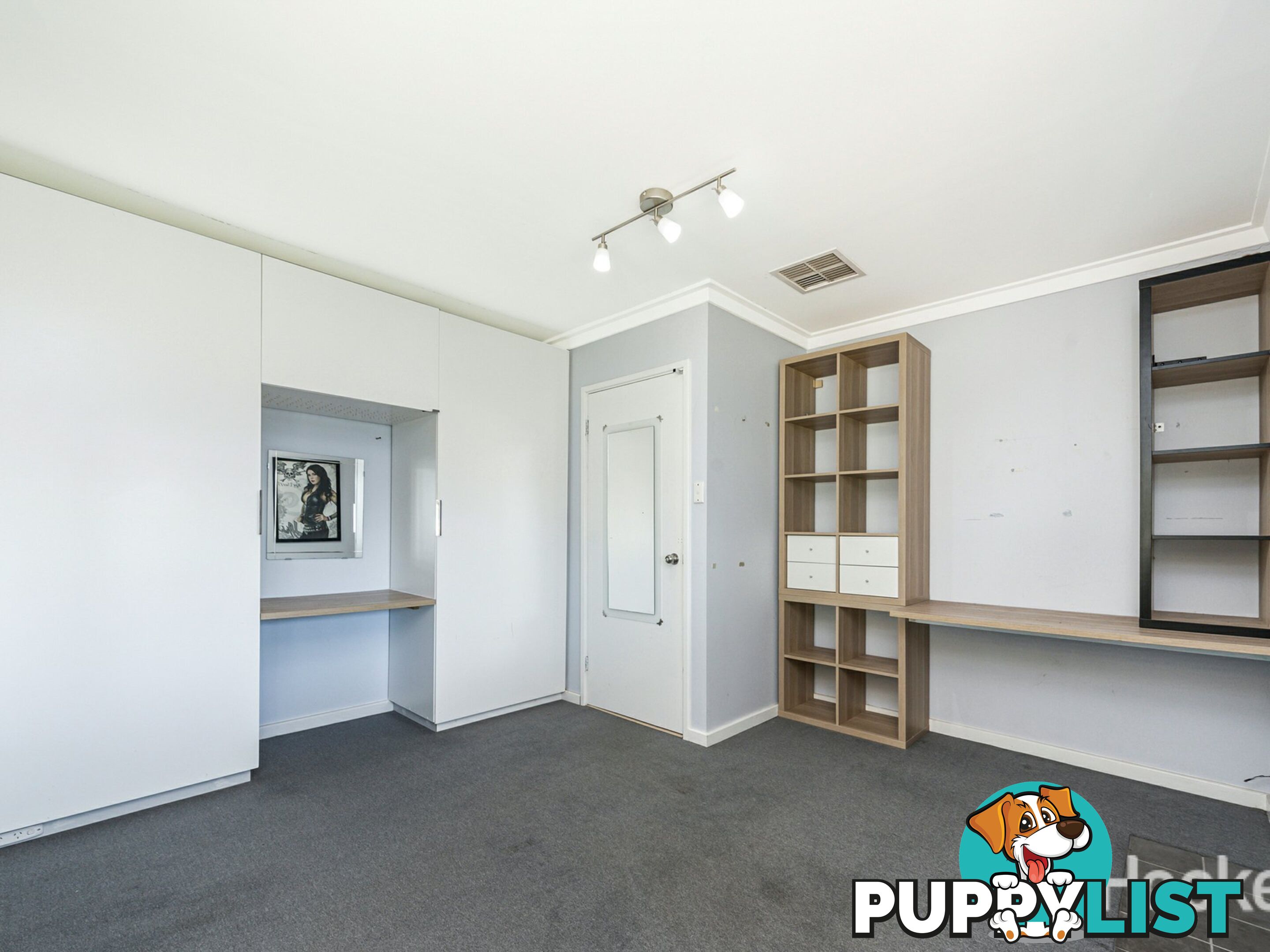 8 Armitage Road KELMSCOTT WA 6111