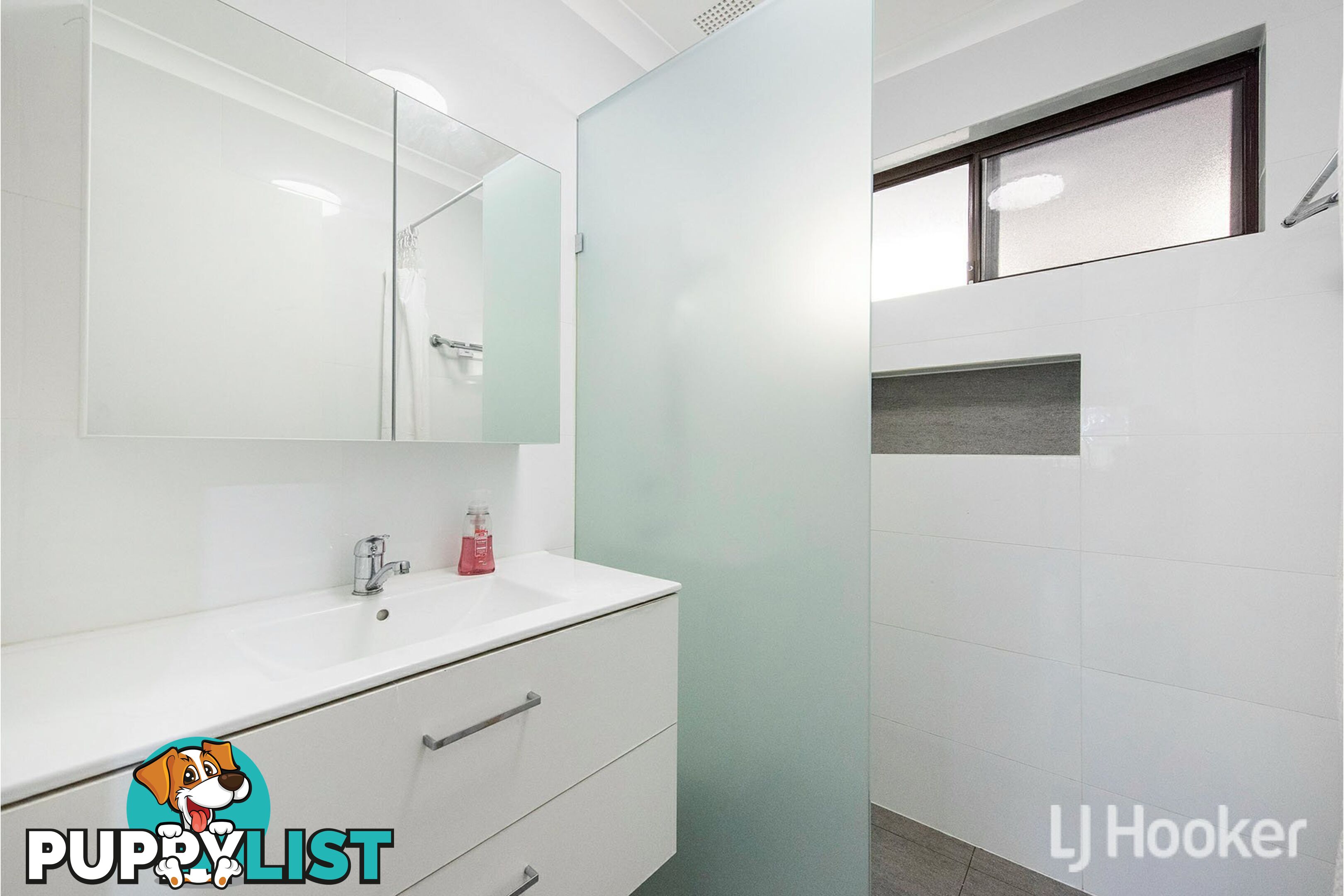 8 Ardross Street SEVILLE GROVE WA 6112