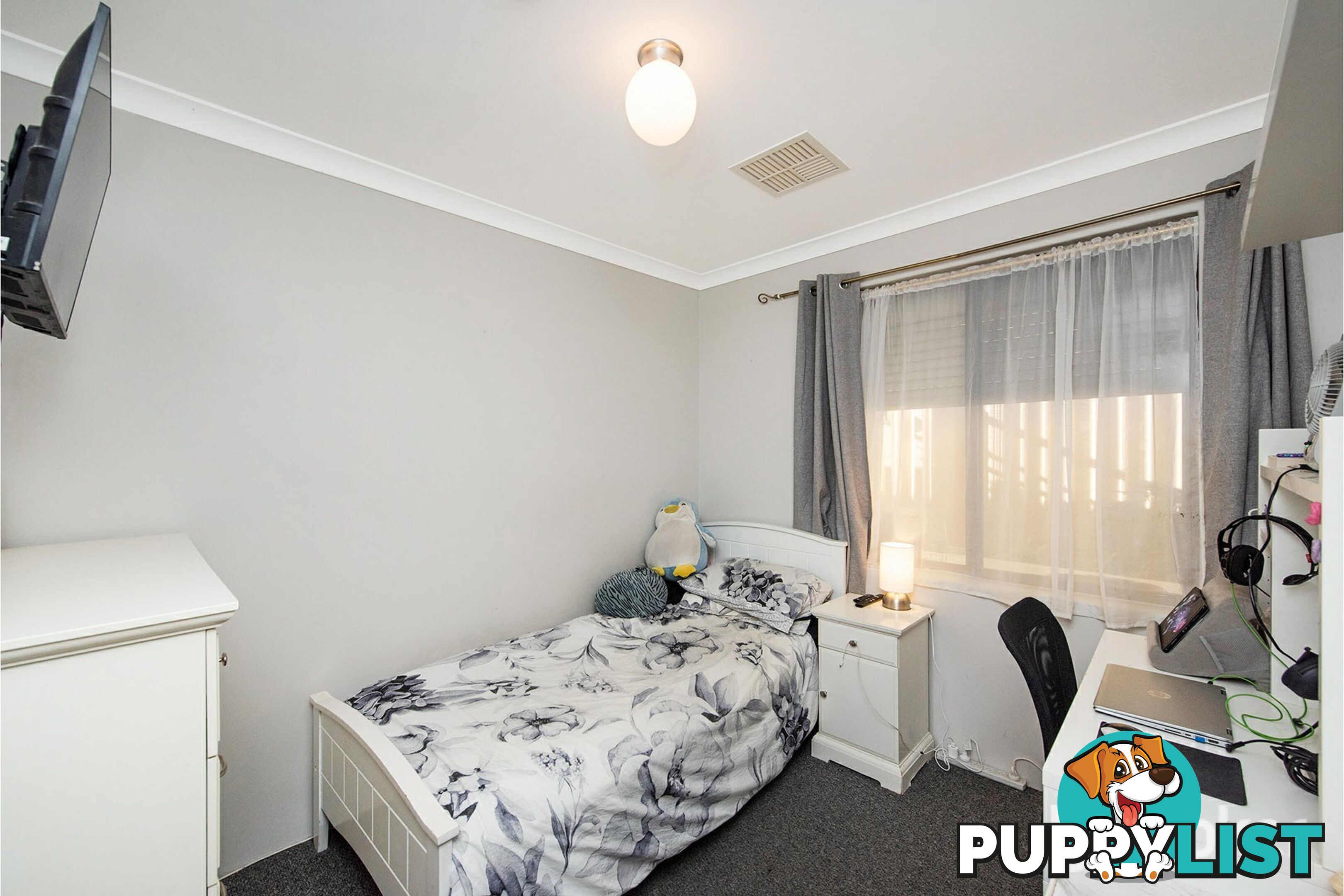 8 Ardross Street SEVILLE GROVE WA 6112