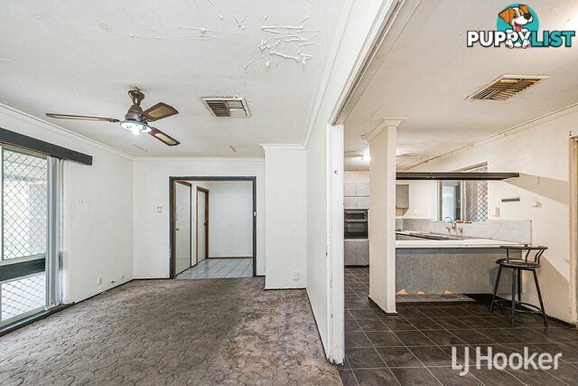 8 Cassidy Road THORNLIE WA 6108