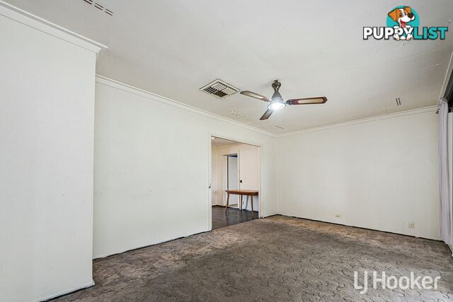 8 Cassidy Road THORNLIE WA 6108
