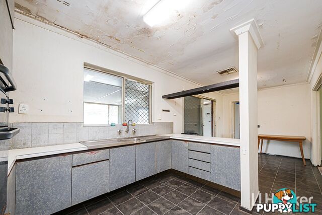 8 Cassidy Road THORNLIE WA 6108