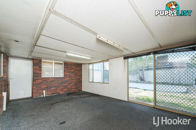 8 Cassidy Road THORNLIE WA 6108