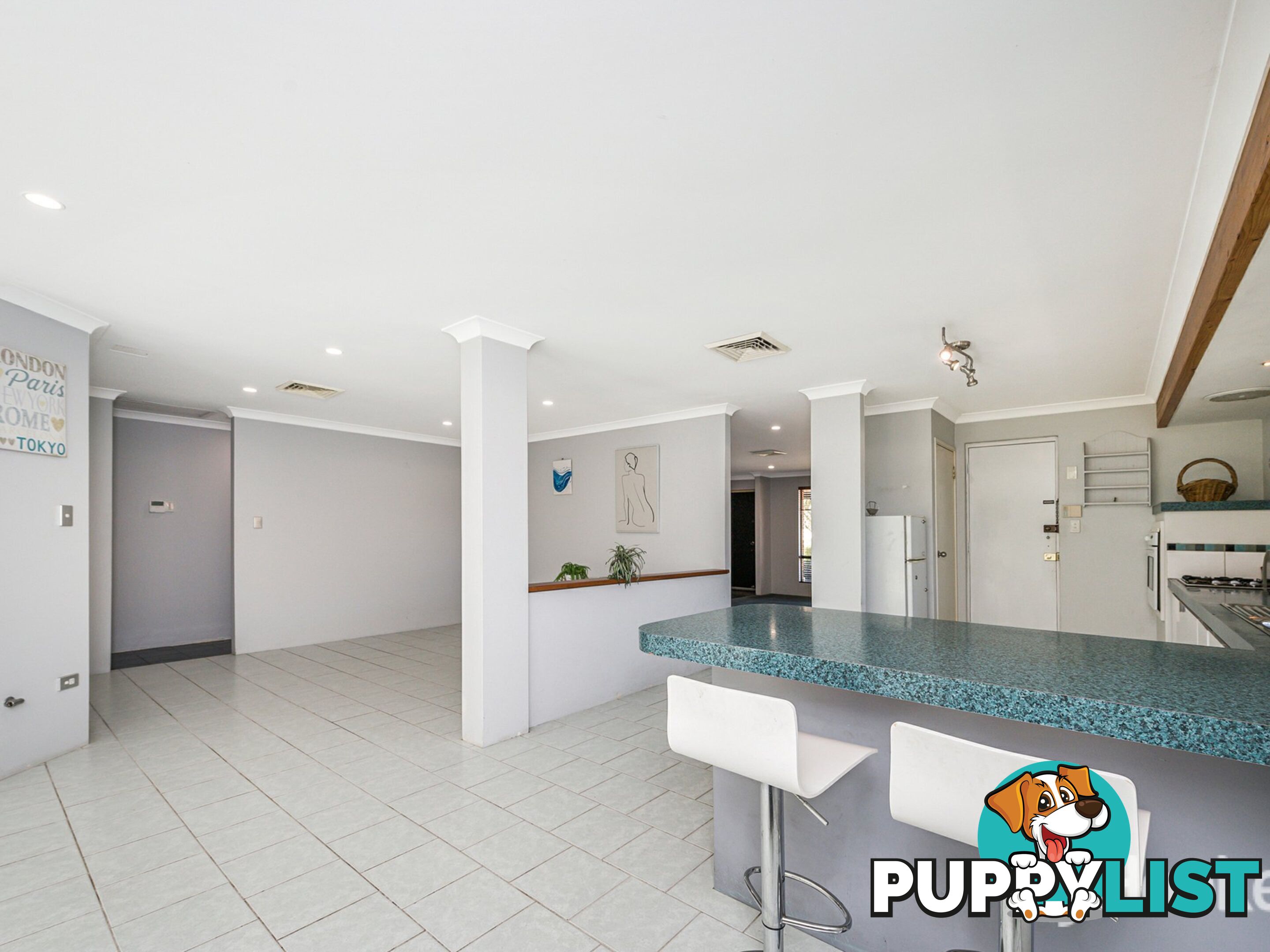 16 Meadowview Mews CANNING VALE WA 6155
