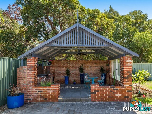 16 Meadowview Mews CANNING VALE WA 6155
