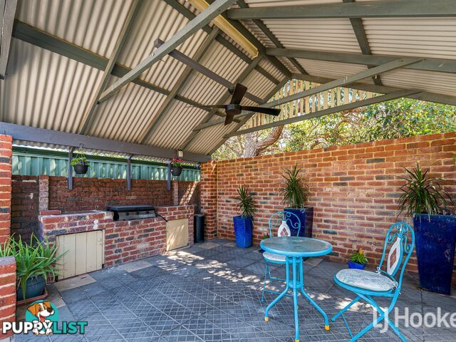 16 Meadowview Mews CANNING VALE WA 6155