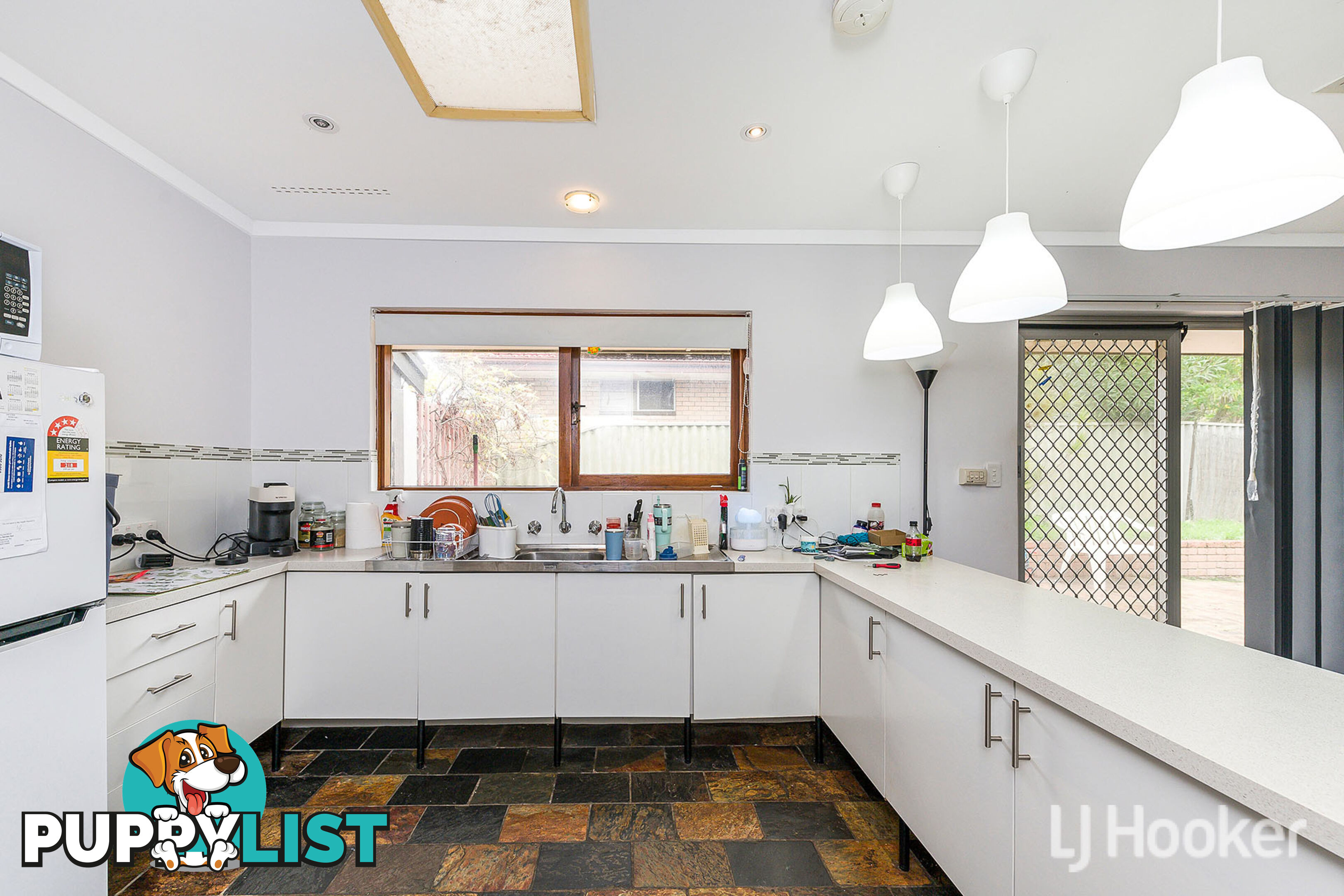 2 Camborne Way THORNLIE WA 6108