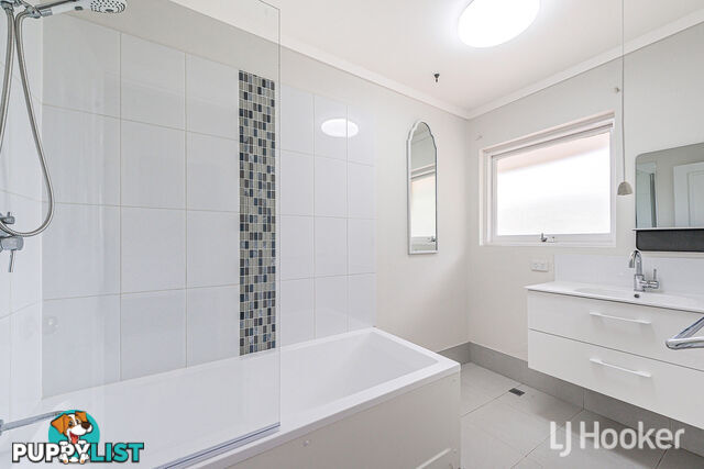 2 Camborne Way THORNLIE WA 6108