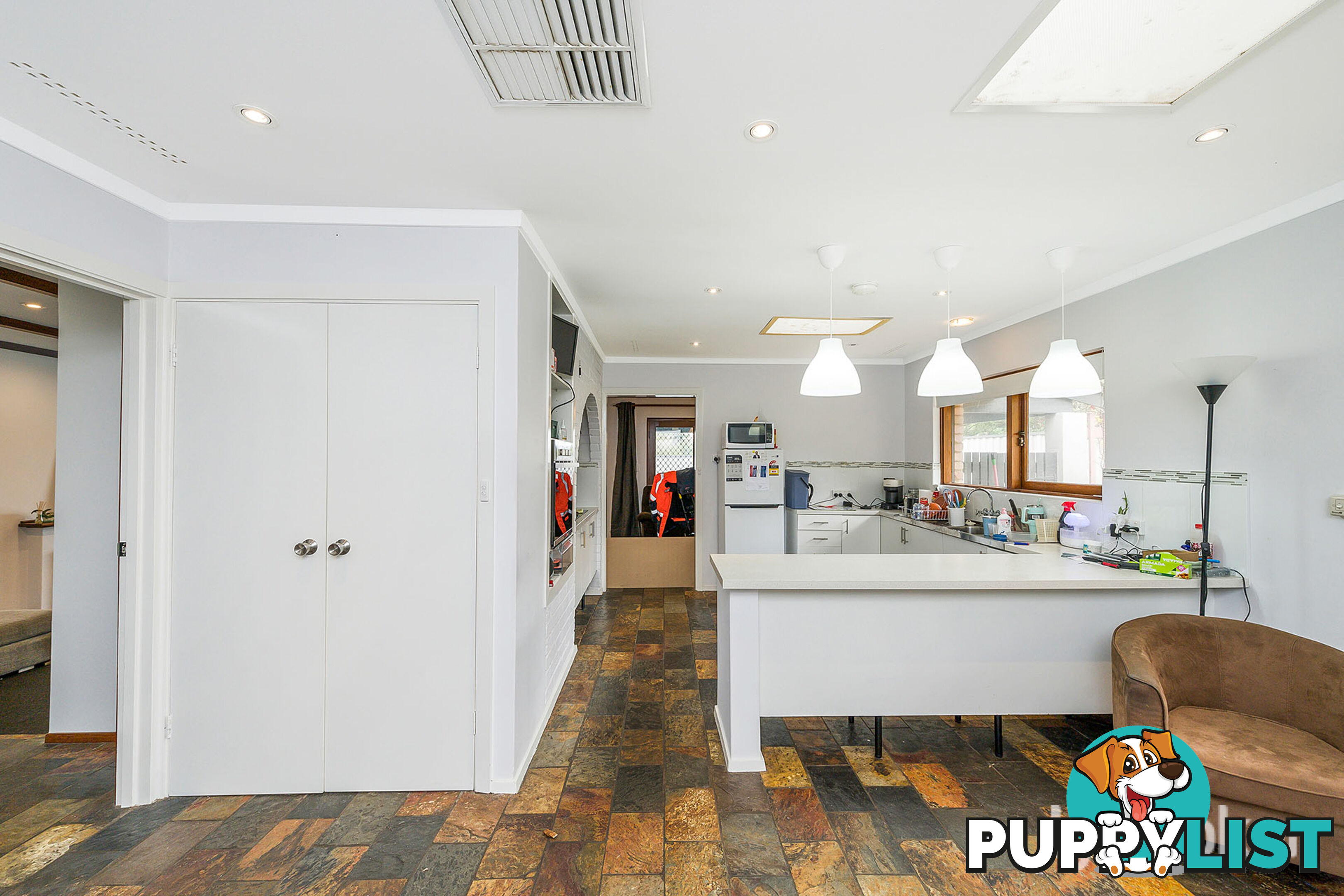 2 Camborne Way THORNLIE WA 6108