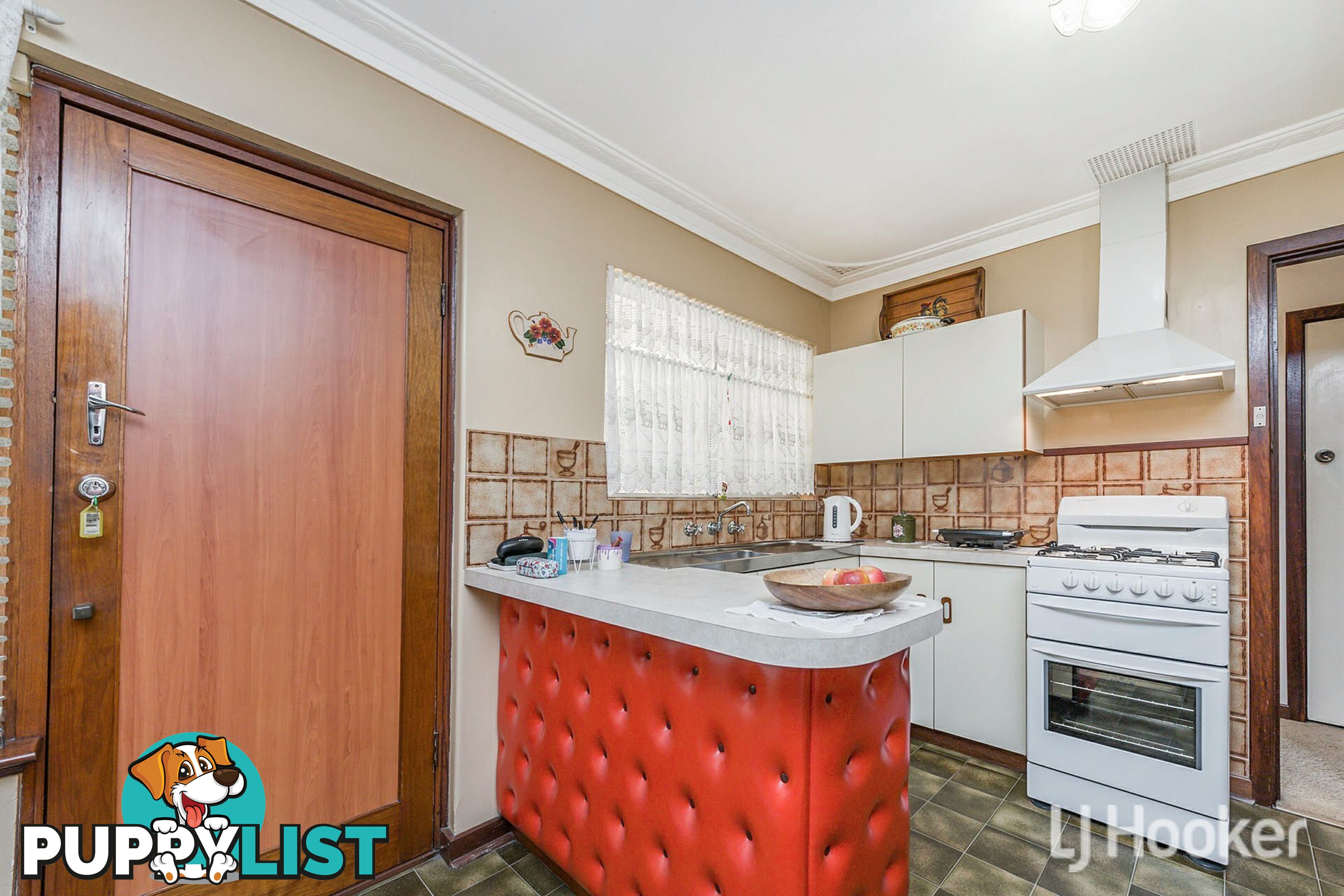 19 Coops Avenue THORNLIE WA 6108