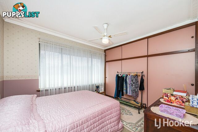 19 Coops Avenue THORNLIE WA 6108