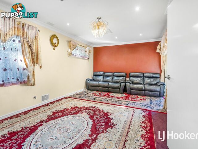 16 Marlow Way THORNLIE WA 6108