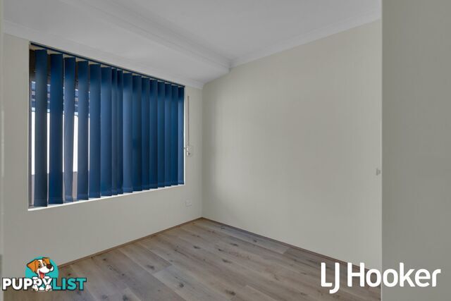17 Edinburgh Road SEVILLE GROVE WA 6112