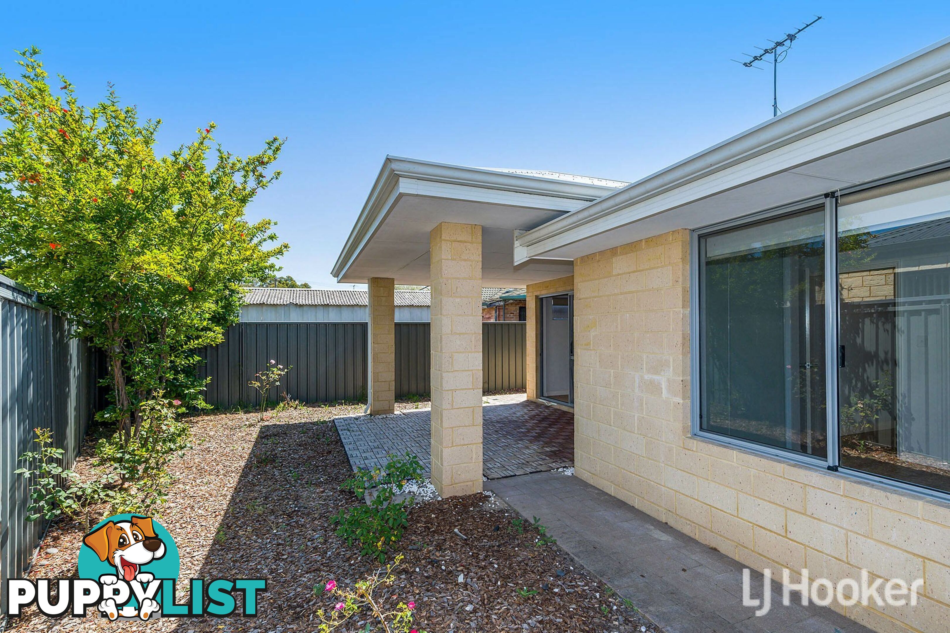 2C Berehaven Avenue THORNLIE WA 6108