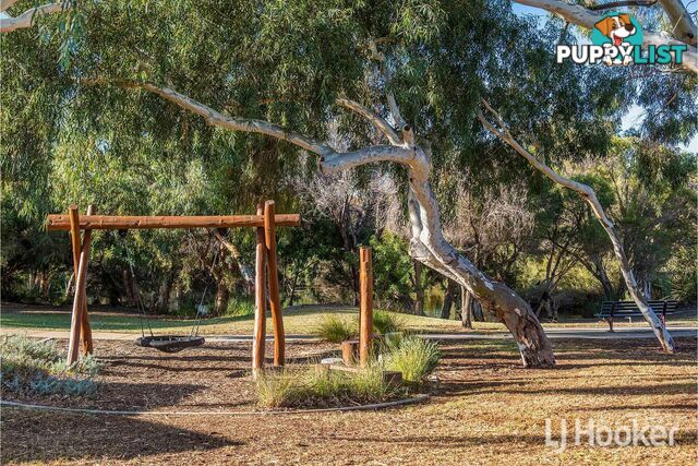 27 Eudanda Place CANNINGTON WA 6107