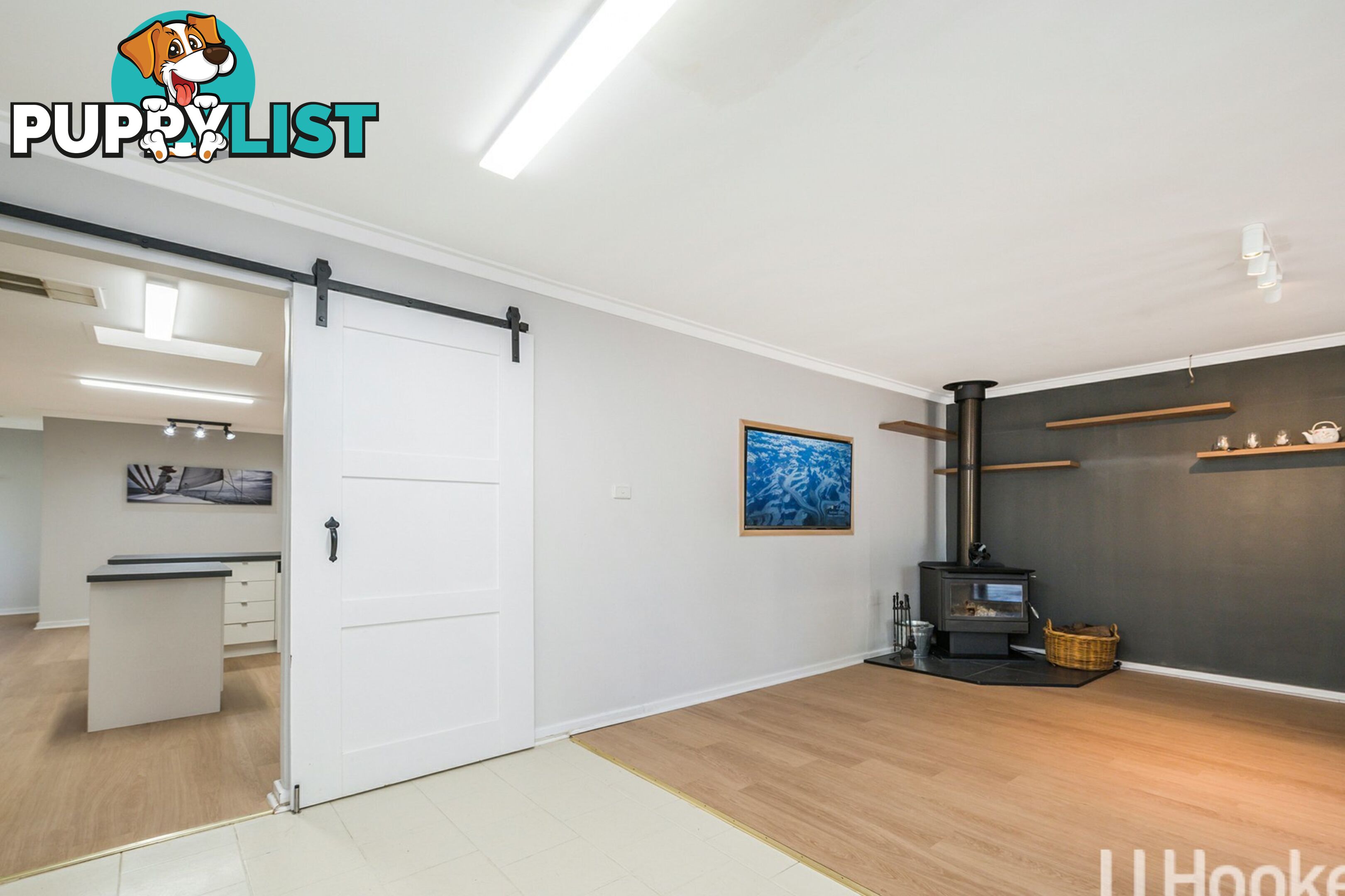 8 Armitage Road KELMSCOTT WA 6111