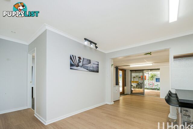 8 Armitage Road KELMSCOTT WA 6111