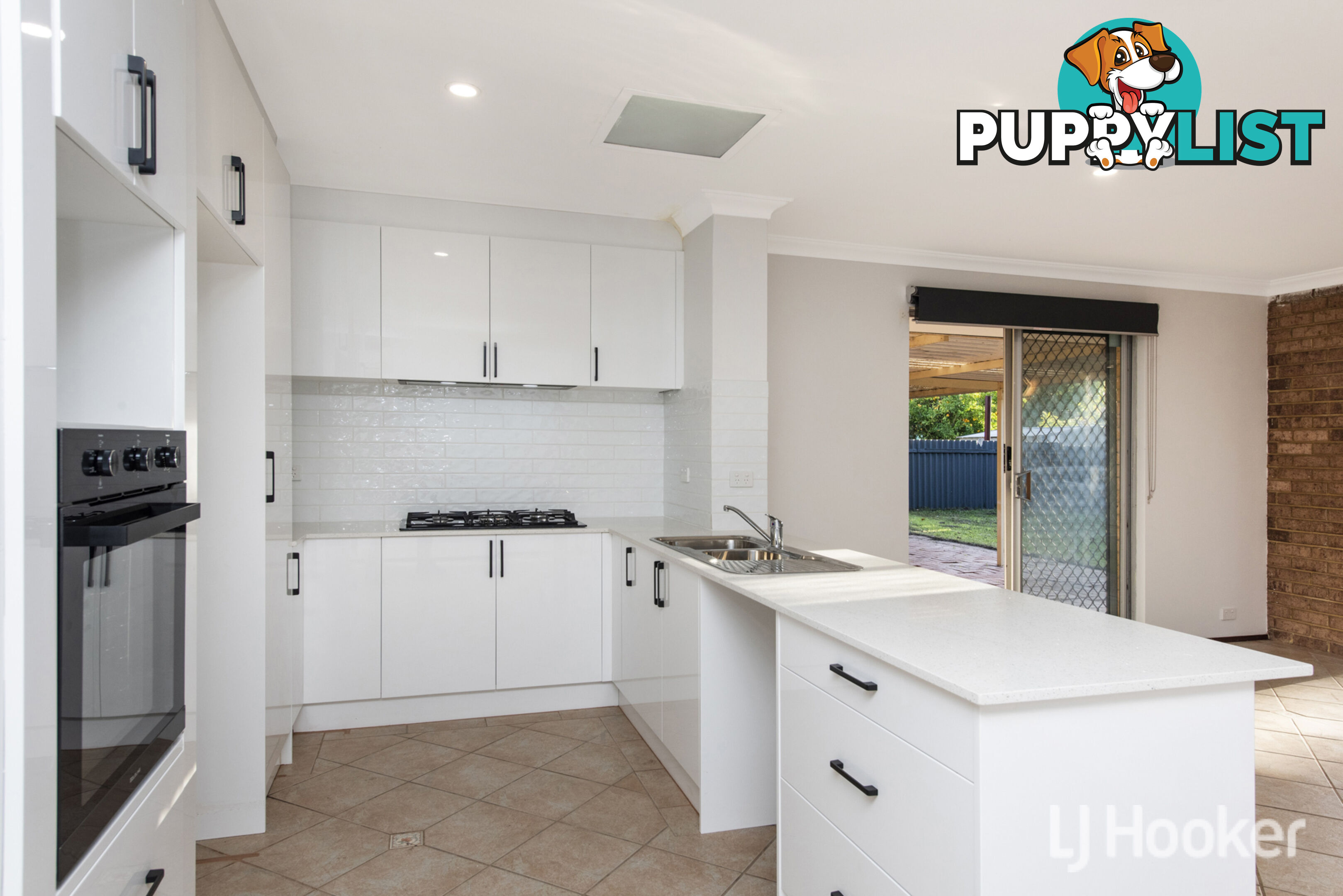 5 Exbury Court THORNLIE WA 6108